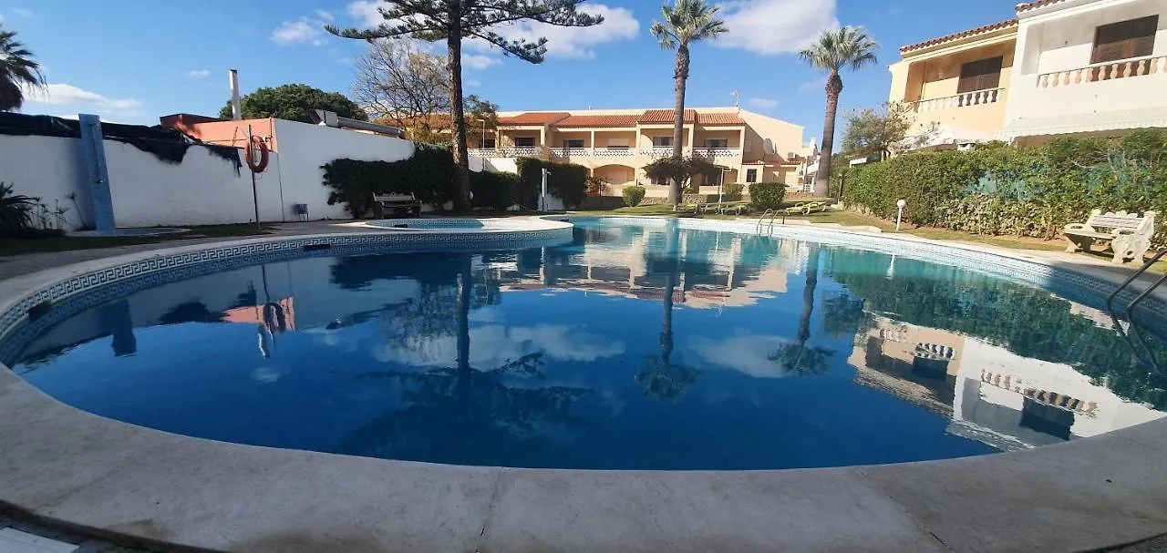 Apartamentos Mar-Sol Villas Vilamoura 4*,